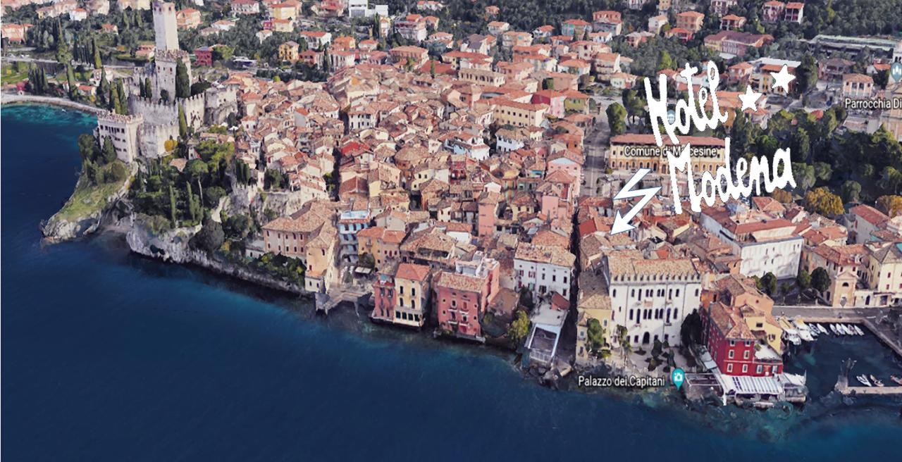 Hotel Modena Old Town Мальчезине Экстерьер фото